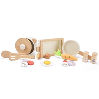 Wooden pan set with casserole
